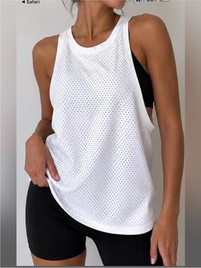 SPANX Women’s White Perforated Active Racerback Tank Large
